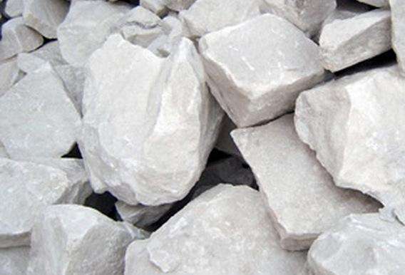 时产380吨石灰石制砂机多种型号助力制砂行业快速发展