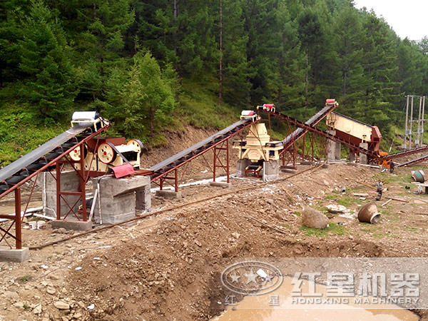 陕西渭南时产100吨河卵石碎石生产现场