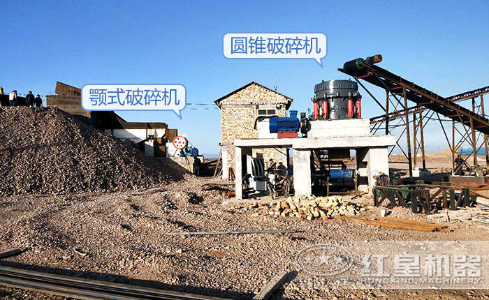 时产100-200吨山石碎石生产线用户安装现场
